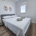 Apartments Avdic