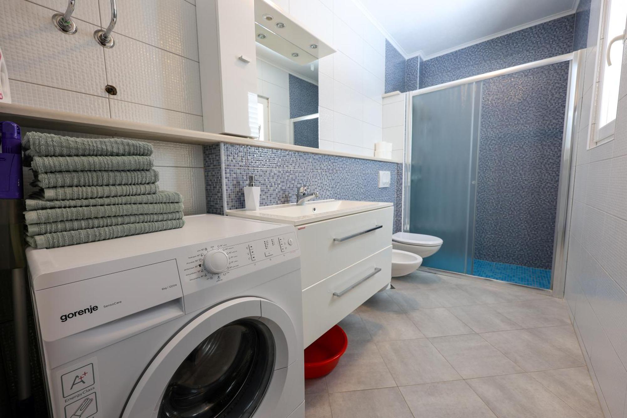 Apartment Avdic Makarska
